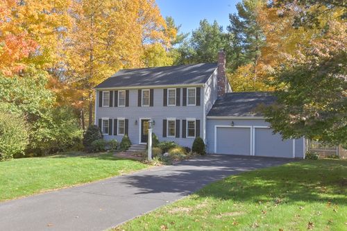 15 Tilting Rock Rd, Wrentham, MA, 02093-1359 | Card Image