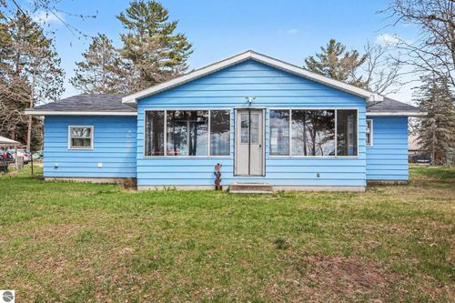 6025 Cedar Lake Rd, Oscoda, MI, 48750-9459 | Card Image