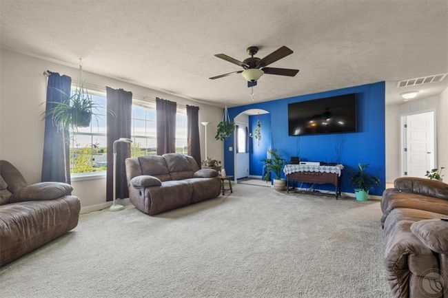 3010 Flint Cir, House other with 3 bedrooms, 3 bathrooms and null parking in Shepherd MT | Image 6