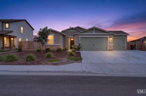 5404 Leonard Alvarado Road, Bakersfield, CA, 93314 | Card Image