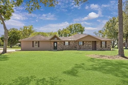 6210 County Road 170, Alvin, TX, 77511-7963 | Card Image