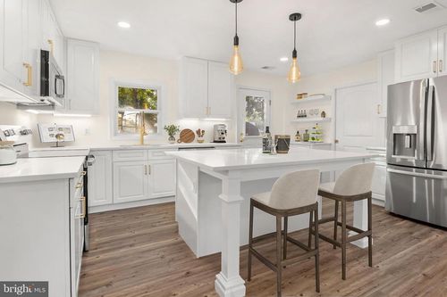 4738 Idlewilde Rd, SHADY SIDE, MD, 20764-9766 | Card Image