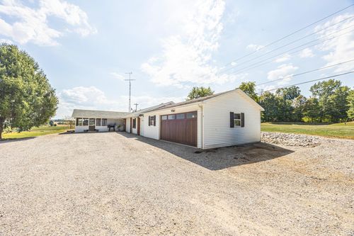 5982 S State Road 162, Huntingburg, IN, 47542-9419 | Card Image