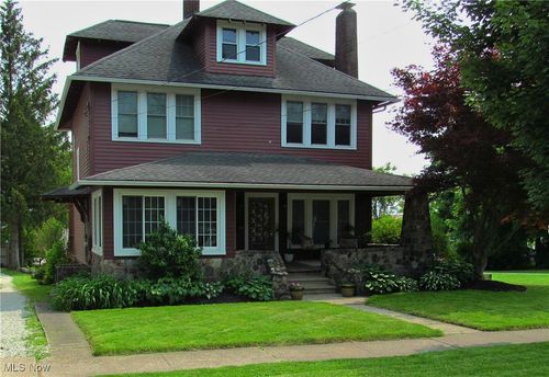 371 Broad St, Wadsworth, OH, 44281-2244 | Card Image