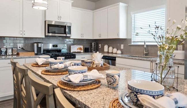 102 Sycamore Ln, House other with 3 bedrooms, 2 bathrooms and 2 parking in Calhoun GA | Image 11
