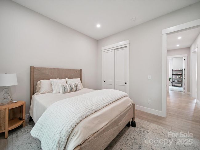Bedroom 2 | Image 32