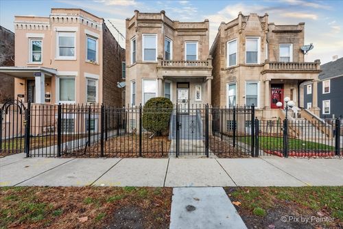 5038 W Fulton St, Chicago, IL, 60644-2511 | Card Image