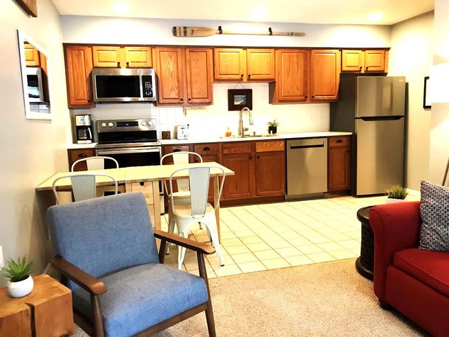 39 - 8535 Portage Point Dr, Condo with 2 bedrooms, 1 bathrooms and null parking in Onekama MI | Image 4