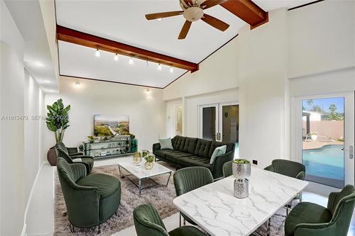 311 E 51st St, Hialeah, FL, 33013-1520 | Card Image