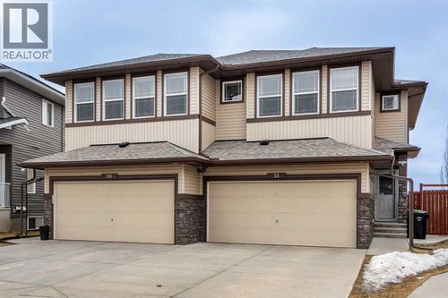 33 Evanscove Manor Nw, Calgary, AB, T3P0E5 | Card Image