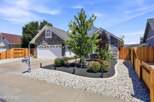 522 Pavilion Ct, Carson City, NV, 89701-8425 | Card Image