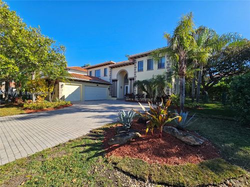 7996 Sw 195th St, Cutler Bay, FL, 33157-8031 | Card Image