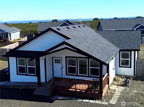 995 Alida Ct Se, Ocean Shores, WA, 98569-9678 | Card Image