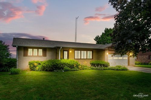 444 Wyoming Avenue, Paw Paw, IL, 61353 | Card Image