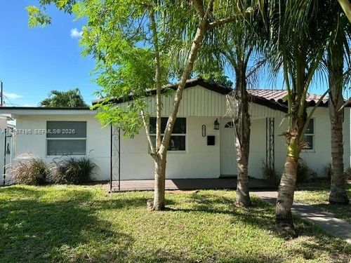 2331 Coolidge St, Hollywood, FL, 33020-2334 | Card Image