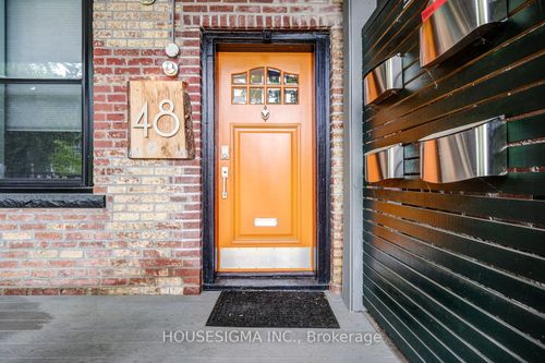 lower-48 Euclid Ave, Toronto, ON, M6J2J6 | Card Image