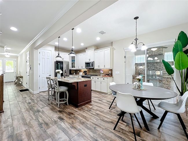 1813 Vista Meadows Dr, House other with 3 bedrooms, 3 bathrooms and null parking in OCOEE FL | Image 27
