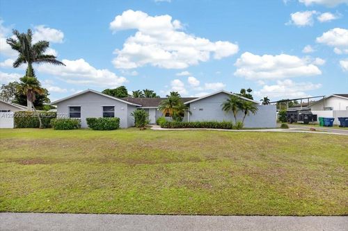 16040 Sw 283rd St, Homestead, FL, 33033-1139 | Card Image