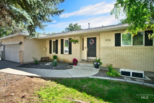 3958 N Bryson Way, Boise, ID, 83713-3631 | Card Image