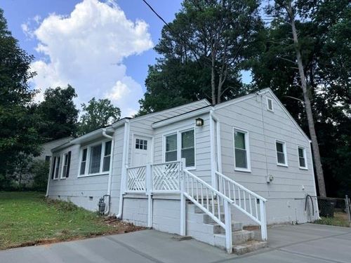 2005 Benson Ave Se, Smyrna, GA, 30080-1101 | Card Image