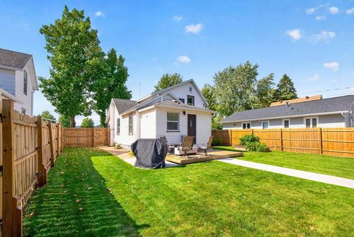514 N Prairie St, Lake City, MN, 55041-1354 | Card Image