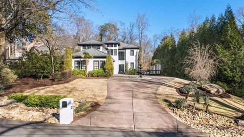 3040 Wallace Cir Se, Atlanta, GA, 30339-4233 | Card Image