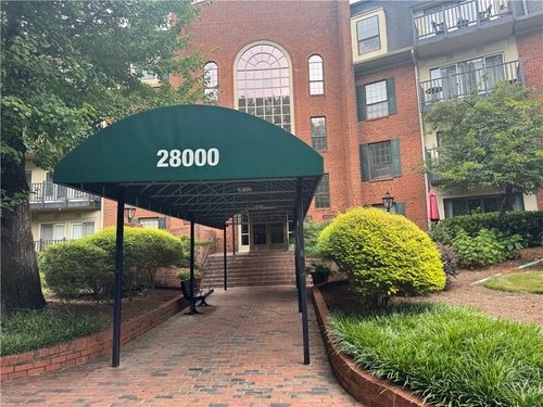 28112 Plantation Dr Ne, Atlanta, GA, 30324-2967 | Card Image