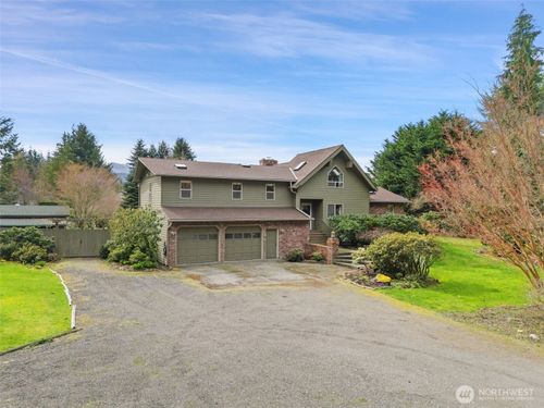 520 Grandview Dr, Sequim, WA, 98382-7871 | Card Image