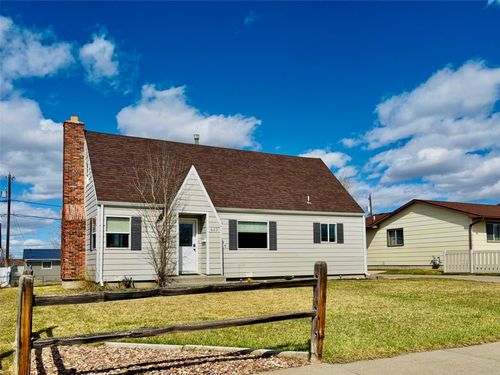 629 35th Ave Ne, Great Falls, MT, 59404-1118 | Card Image