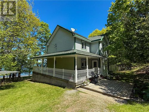 118 Maple Dr, Kagawong, ON, P0P1J0 | Card Image