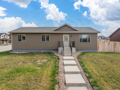 630 Northern Lights Blvd, House other with 3 bedrooms, 2 bathrooms and null parking in Box Elder SD | Image 1