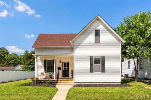 108 S Vine St, Freeburg, IL, 62243-1447 | Card Image