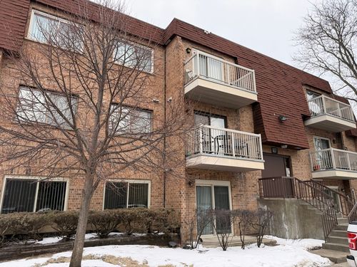 apt-a4-607 W Central Rd, Mount Prospect, IL, 60056-2348 | Card Image
