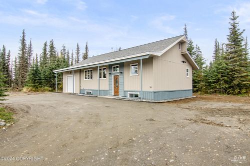 35735 Dana Bayes Street, Soldotna, AK, 99669 | Card Image