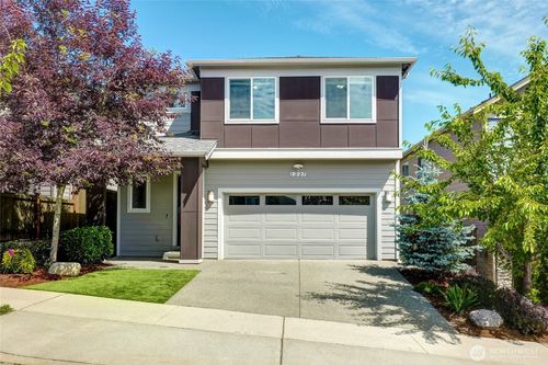 1227 199th St Se, Bothell, WA, 98012-5198 | Card Image
