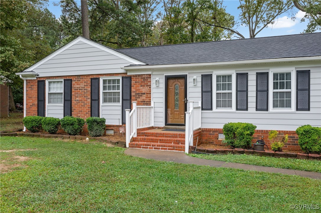 Dalebrook Dr, North Chesterfield, VA 23237