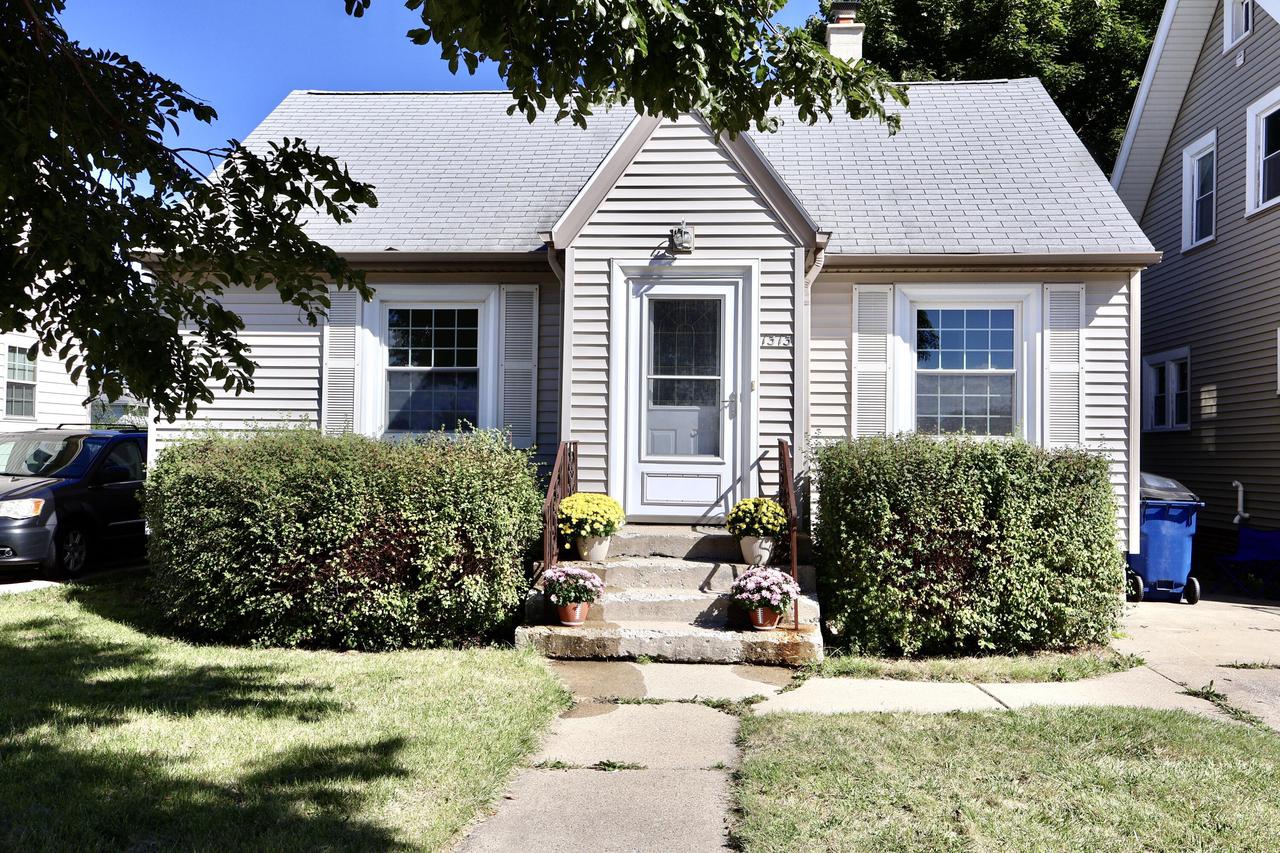 Ohio St, Racine, WI 53405