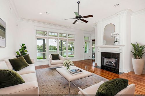14628 Memorial Tower Dr, Baton Rouge, LA, 70810-8406 | Card Image