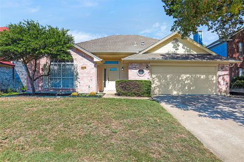 1208 Lassen Ln, McKinney, TX, 75069-5300 | Card Image