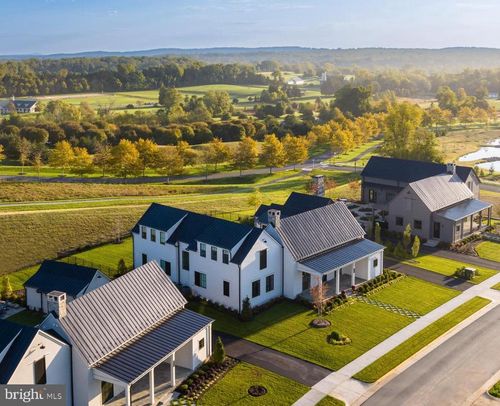 604 Martingale Ridge Dr, MIDDLEBURG, VA, 20117-5342 | Card Image