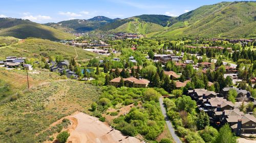 17-557 Saddle View Way, Park City, UT, 84060-7332 | Card Image