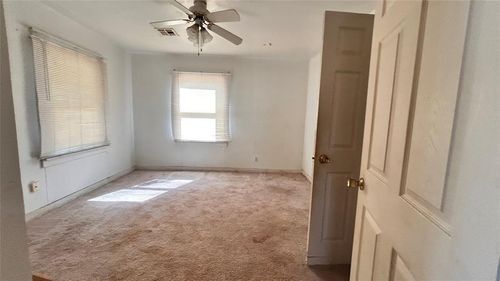 2110 N Dorothy Avenue, Shawnee, OK, 74804 | Card Image