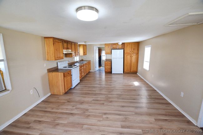 215 S Maple Ave, House other with 6 bedrooms, 3 bathrooms and null parking in Tahlequah OK | Image 12