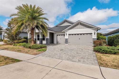11890 33rd Ln, GAINESVILLE, FL, 32608-8815 | Card Image