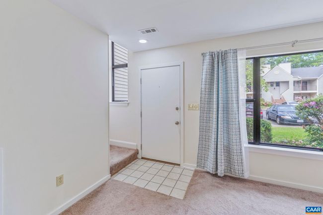 553 Millstone Ct, Condo with 2 bedrooms, 2 bathrooms and null parking in CHARLOTTESVILLE VA | Image 5