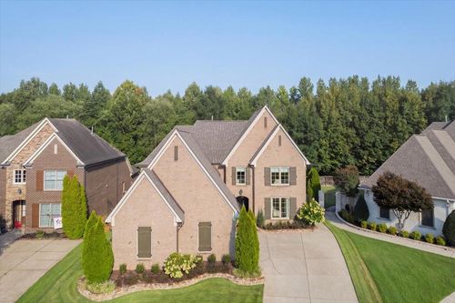 1689 Dehaig Ln, Collierville, TN, 38017-3972 | Card Image