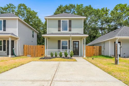 16367 Jasmine Marie Pl, Conroe, TX, 77306-1412 | Card Image