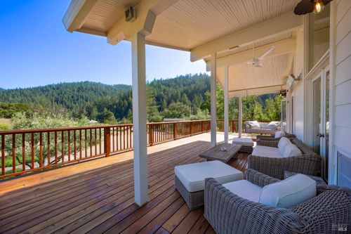 5270 Dry Creek Road, Napa, CA, 94558 | Card Image