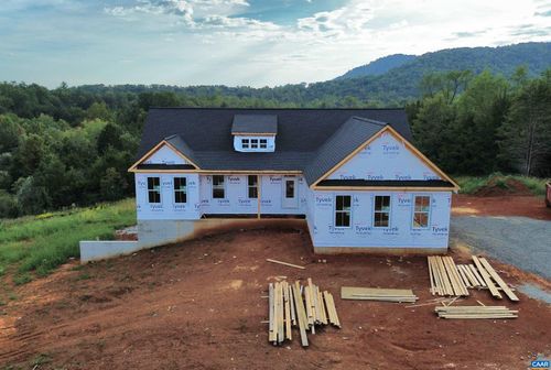 1565 Pea Ridge Rd, Stanardsville, VA, 22973-3224 | Card Image