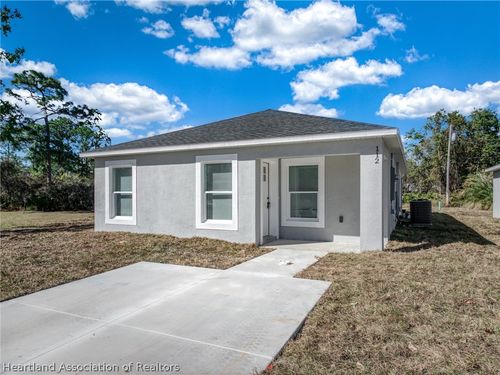112 Atlas Ct Nw, Lake Placid, FL, 33852-9742 | Card Image